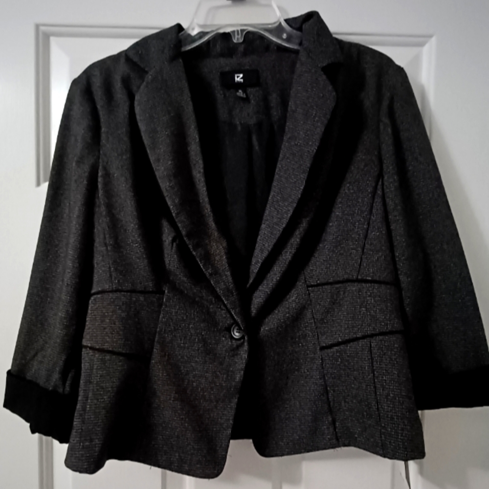 IZ Byer houndstooth pant suit NWT